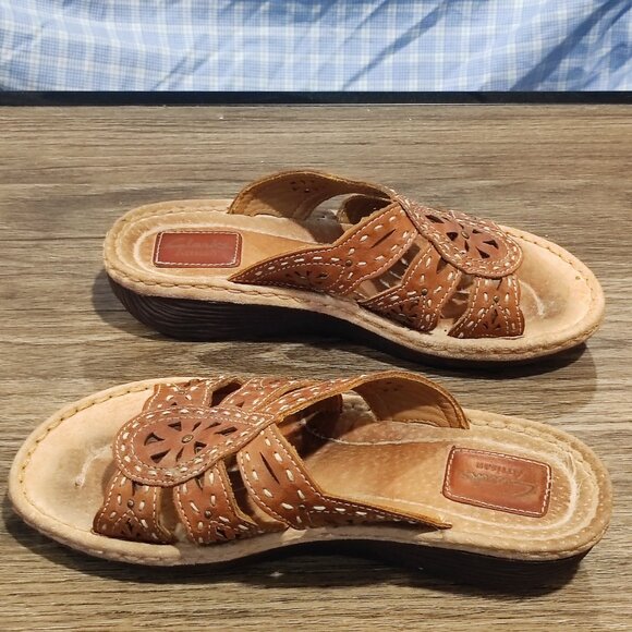 Clarks Artisan leather upper slipper brown women's size 8M - Picture 2 of 12